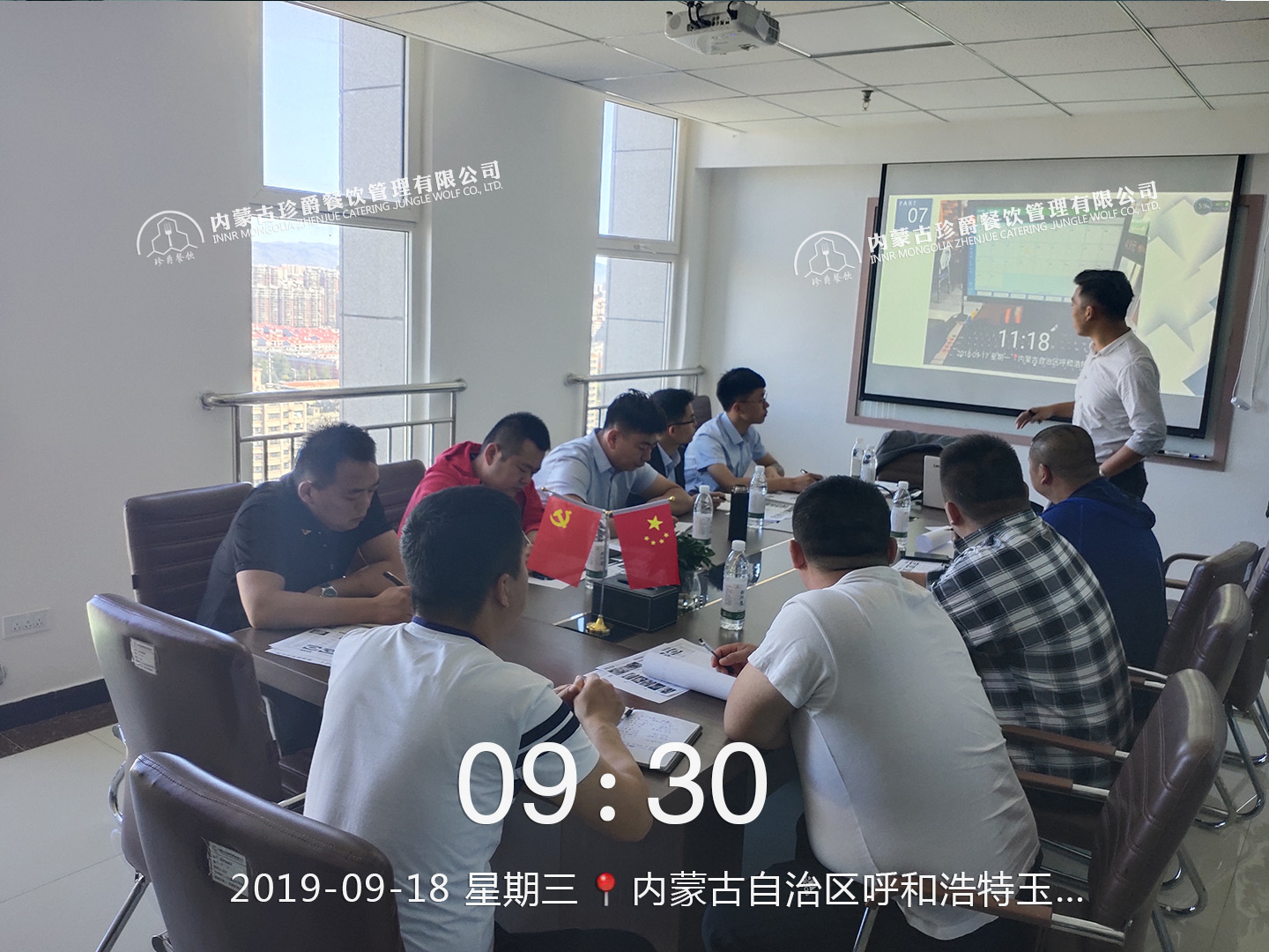 c30f70b4b6ddc17ca6874610deae0c9b.jpg