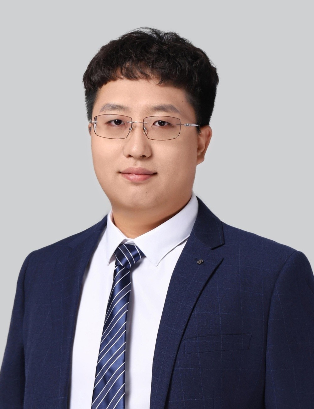 李泽元律师